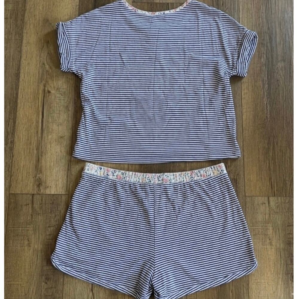 Ralph Lauren LRL Blue Striped Floral Trim Shorts/Tee PJ Set XL Embroidered Sleep - Picture 6 of 6